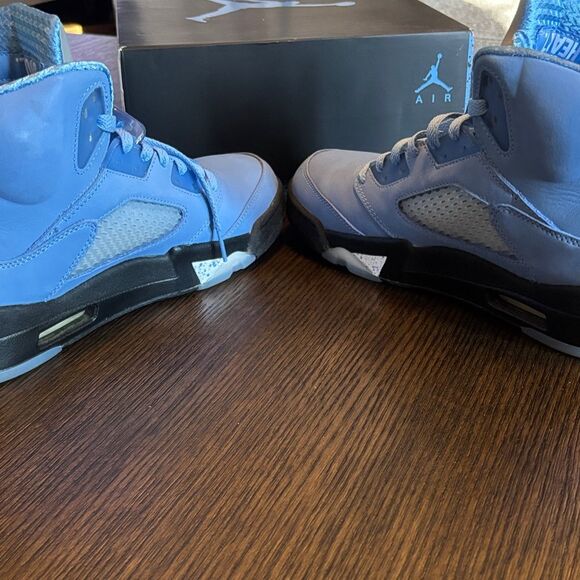 Jordan 5 Retro University Blue Sneakers Men’s size 10. Excellent condition. - Picture 5 of 7